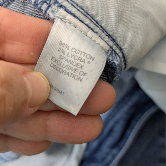 J. Jill Cropped Jeans 18 Embroidered Floral Boho Cottagecore Casual Denim - Picture 10 of 11